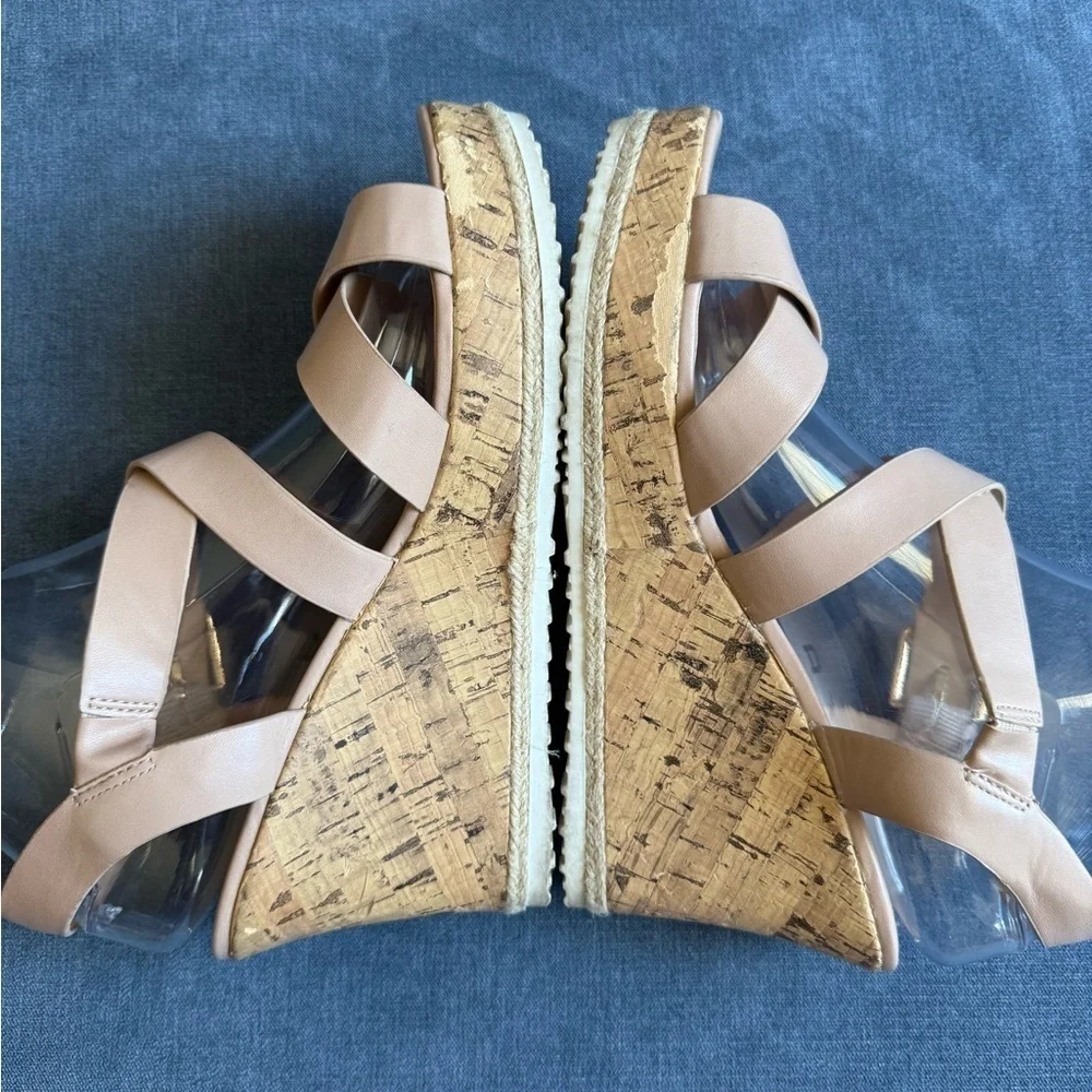 Unisa Wedge Sandals Women’s SZ 9M Cork Espadrille Nude Adjustable Strap Summer
